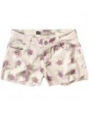 SHORTS JEANS FEMININO ESTAMPADO NA MODELAGEM SLIM